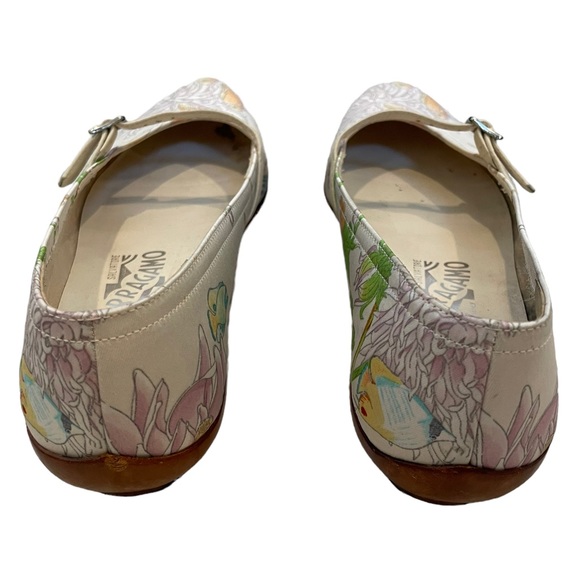 Salvatore Ferragamo Vintage Audrey Flats - Picture 8 of 11